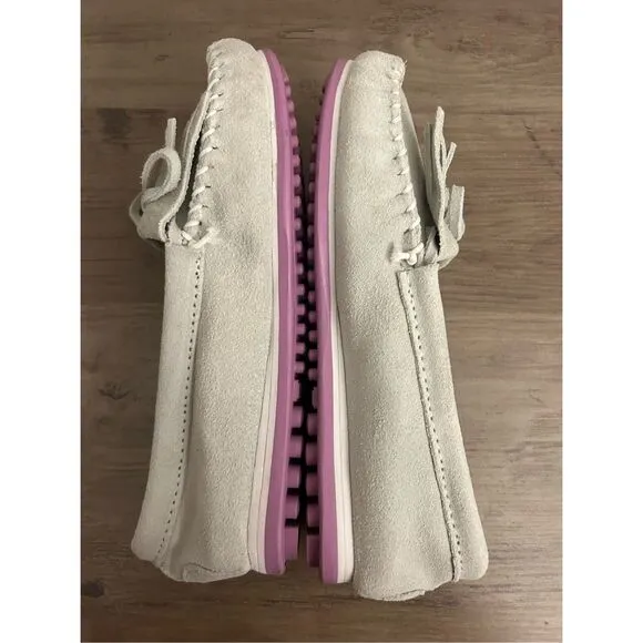 MINNETONKA Women's Kilty Plus Moccasins Color Mint 7.5 EUC