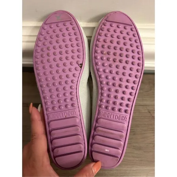 MINNETONKA Women's Kilty Plus Moccasins Color Mint 7.5 EUC