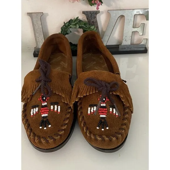Minnetonka Women's Leather Moccasin W/ Thunderbird Beading Shoes Flats Sz 6 NWOB