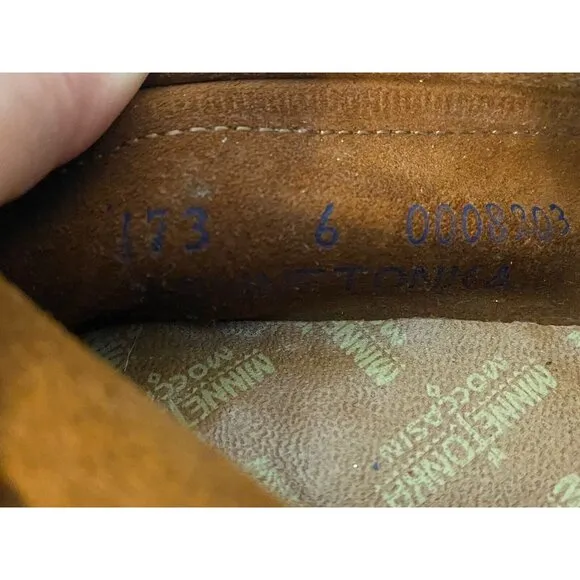 Minnetonka Women's Leather Moccasin W/ Thunderbird Beading Shoes Flats Sz 6 NWOB