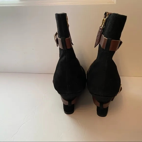 MISS ALBRIGHT ANTHROPOLOGIE NEW ANKLE BOOTS BLACK SUEDE BROWN LEATHER ZIPPER 8