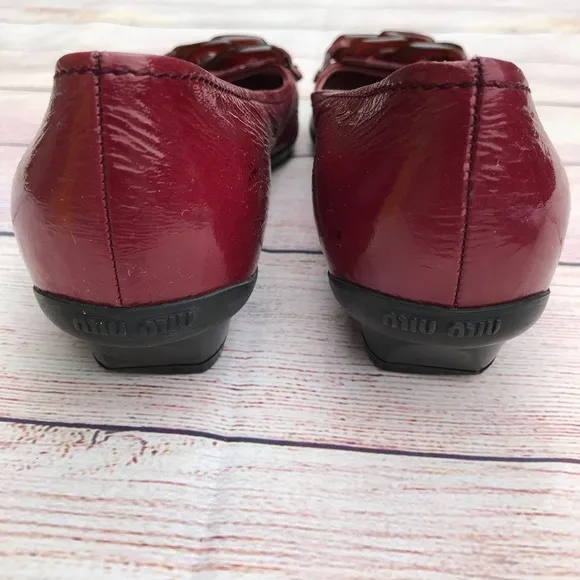 Miu Miu Red Flats With Tortoise Lucite Chain