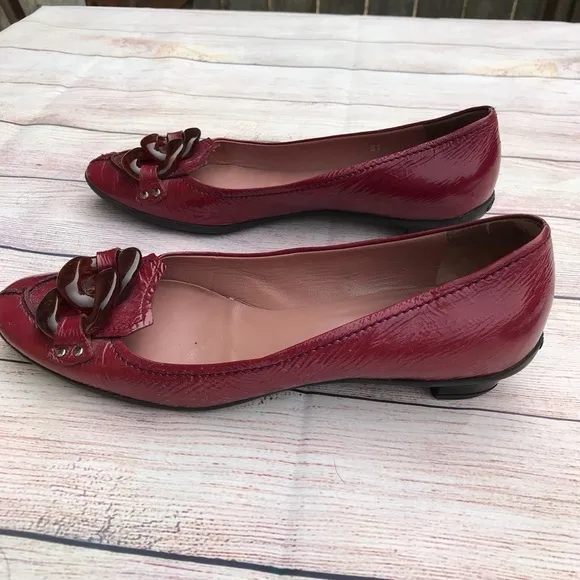 Miu Miu Red Flats With Tortoise Lucite Chain