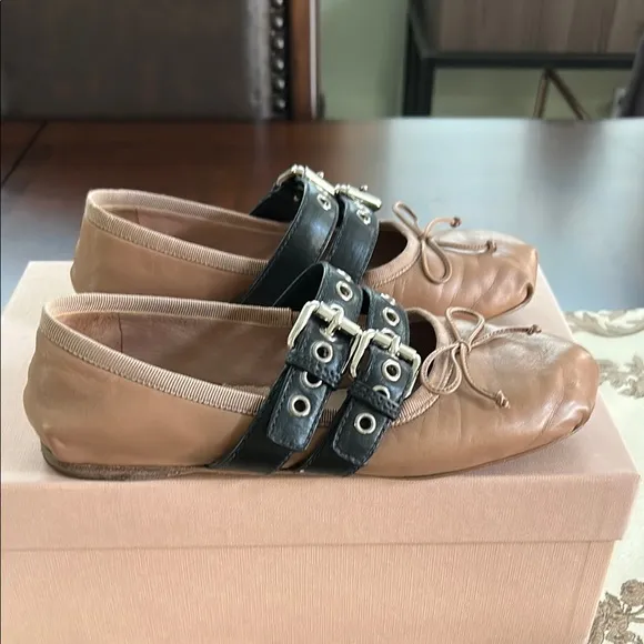 MiuMiu ballet flats in nude color