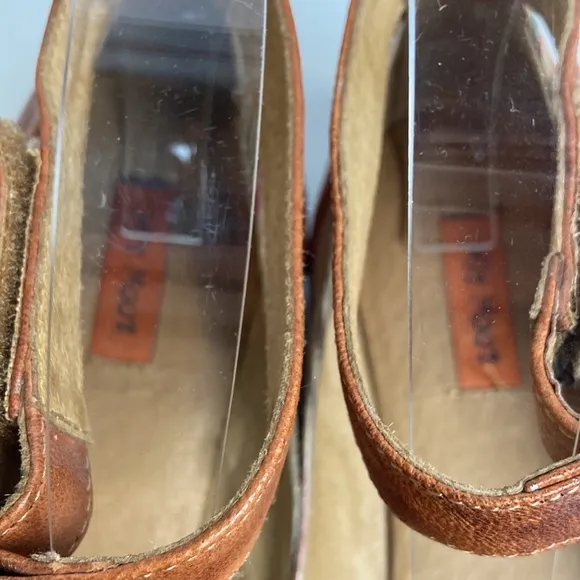 Miz Mooz Kazu Flats Brown Leather Pinstripe Accent Shoes W/ Ankle Straps size 7