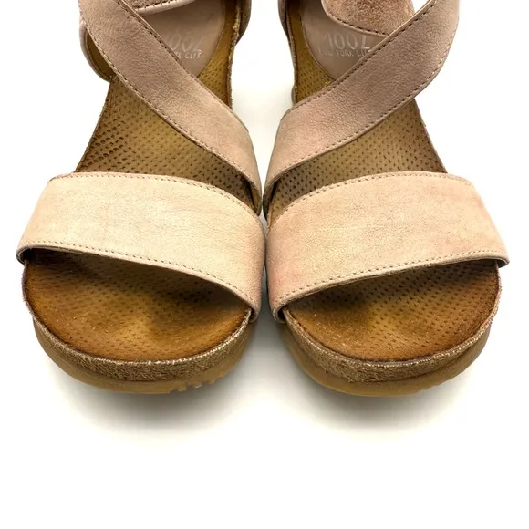 Miz Mooz Molly Pink Metallic Leather Cross Ankle Strap Wedge Sandals EU 39