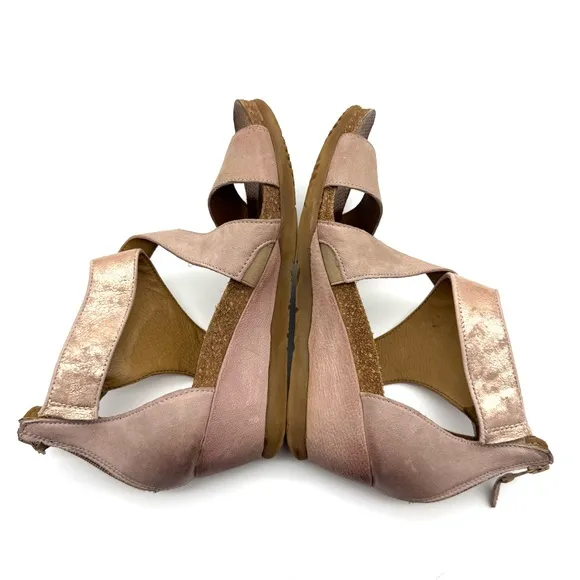 Miz Mooz Molly Pink Metallic Leather Cross Ankle Strap Wedge Sandals EU 39