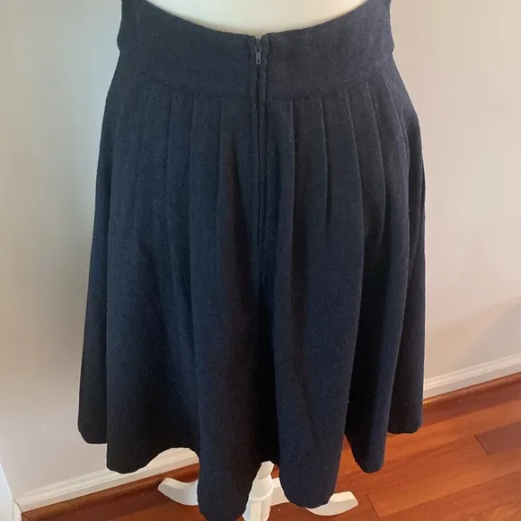 Mod cloth medium wool blend skirt