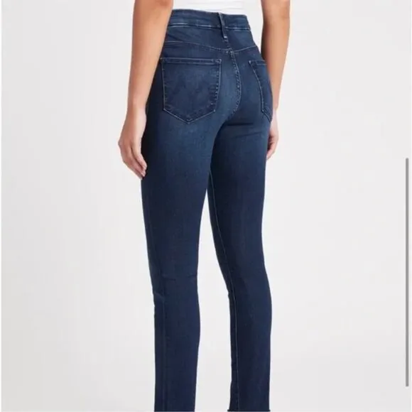 MOTHER Denim High Waisted The Looker Ankle Fray in Last Call Size 26