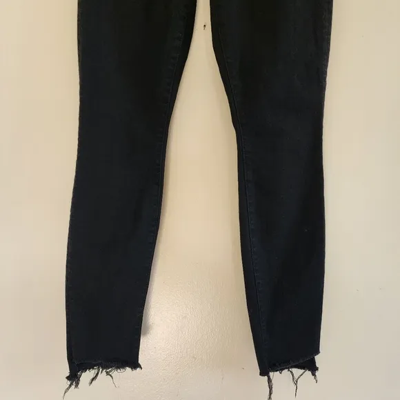 Mother Stunner ankle lenght step fray jean High Rise black Size 26