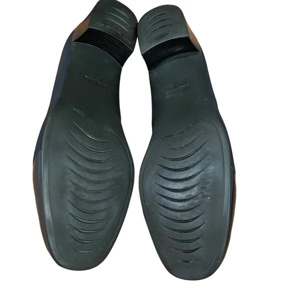 Munro American -Black Micro Patent Leather vintage loafer -Size 10