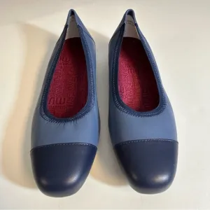 Munro Danielle Blue Leather Flats Size 11