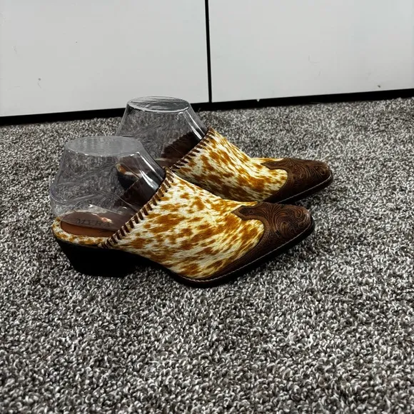 Myra ORANGE WESTERN HAND-TOOLED MULES SIZE 8 NEW IN BAG