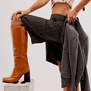 Naomi Tall heeled boots