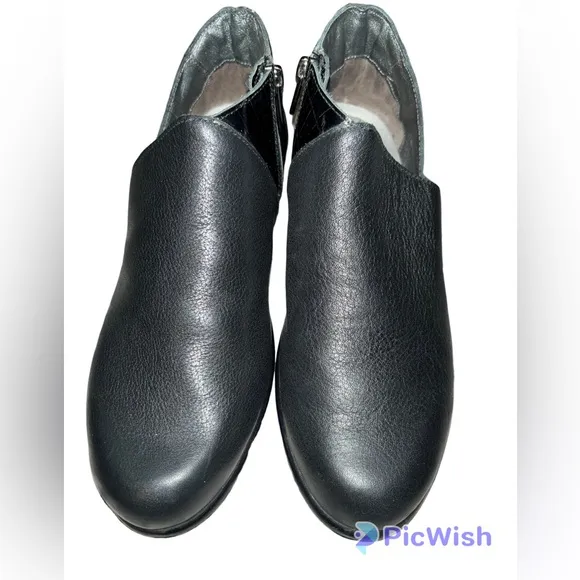 Naot Bayamo bootie, black leather size EU 37