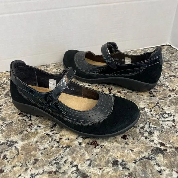 NAOT Israel KIREI MARY JANE SHOES BLACK SUEDE LEATHER WOMEN'S SIZE 39 US 8-8.5