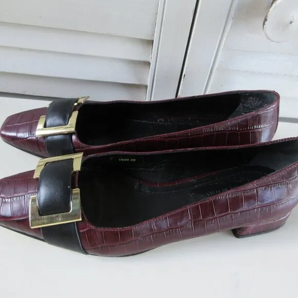 Napoleoni Leather Maroon, Bordeaux Color, gold buckle Italian Flats Size 8.5