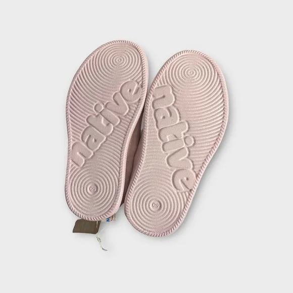 Native Malibu Velvet Pink Cat &amp; Bunny Textured Shoes