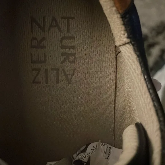Naturalizer Black and Tan Sneakers with Textured Fabric