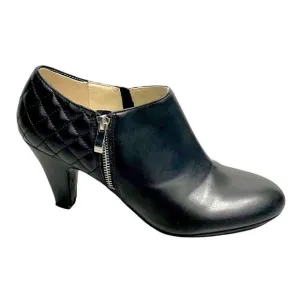 NATURALIZER Black Leather Ankle Boots Heel 10