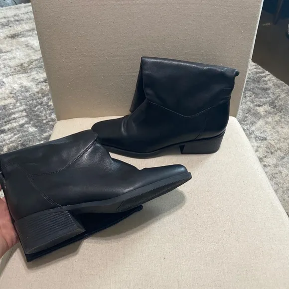 NATURALIZER Leather Black Tall womens boots 9 13” fit 4u system 9m