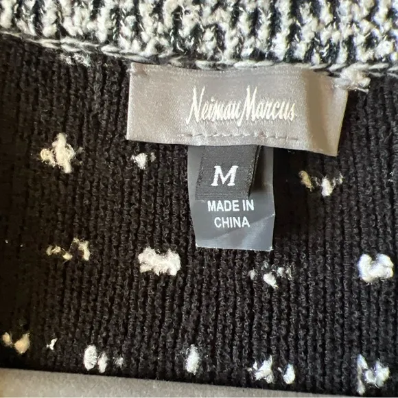 Neiman Marcus Sz M Women's Black White Open Front Cardigan Sweater Long Pocket