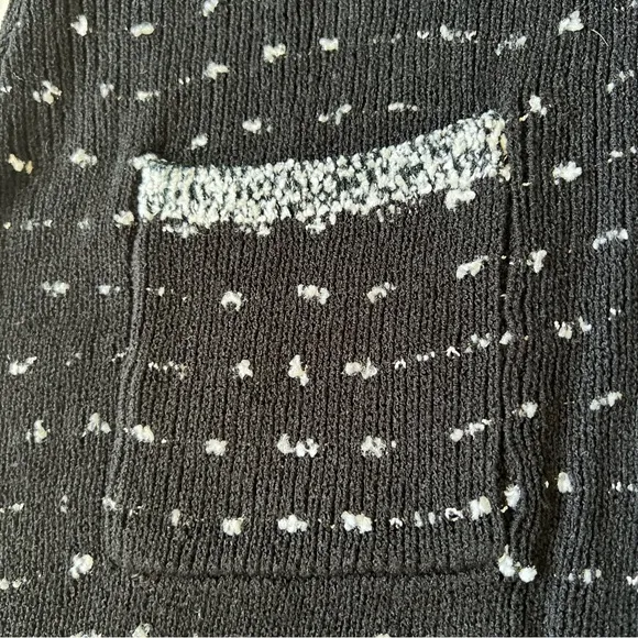 Neiman Marcus Sz M Women's Black White Open Front Cardigan Sweater Long Pocket