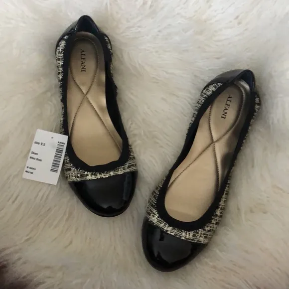 NEW Alfani Womens Ballet Flats Patent Leather Gold/Silver/ Black Weave Slip-On