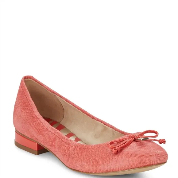 NEW Anne Klein Ballet Flats