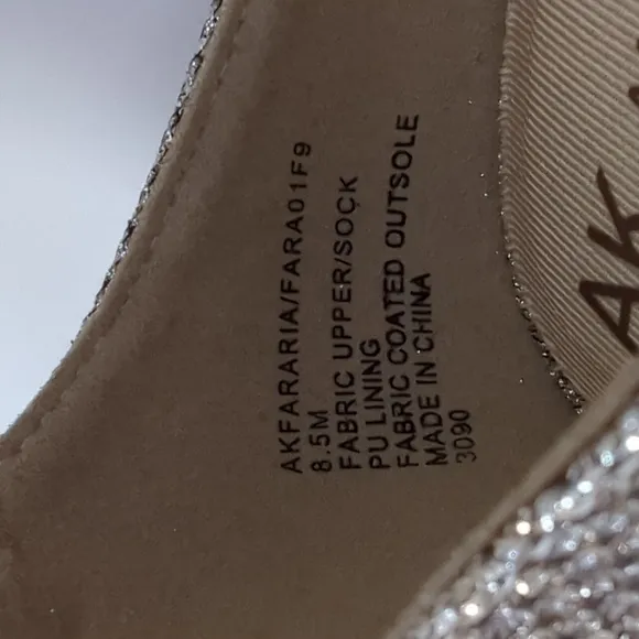 New Anne Klein Womens Metallic Textured Platinum Point Toe Heels Pumps Shoes 8.5