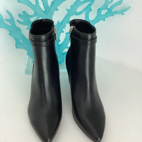 NEW BANDOLINO BLACK WOMENS ANKLE BOOTIES BOOTS SHOES SZ 7