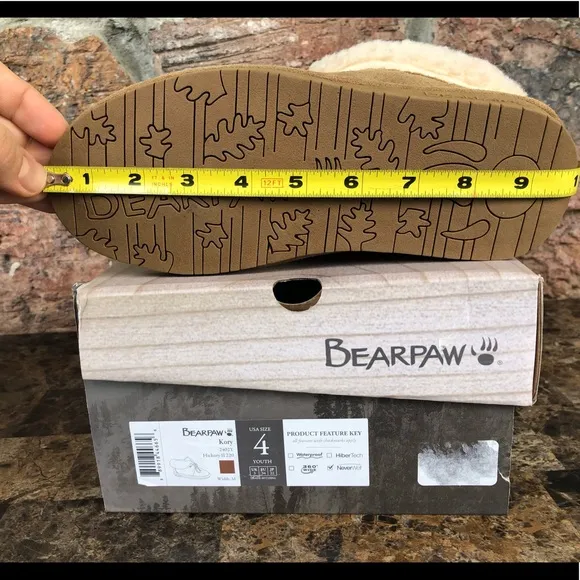 NEW BEARPAW Big Girls Kory Low Top Moccasin Boots