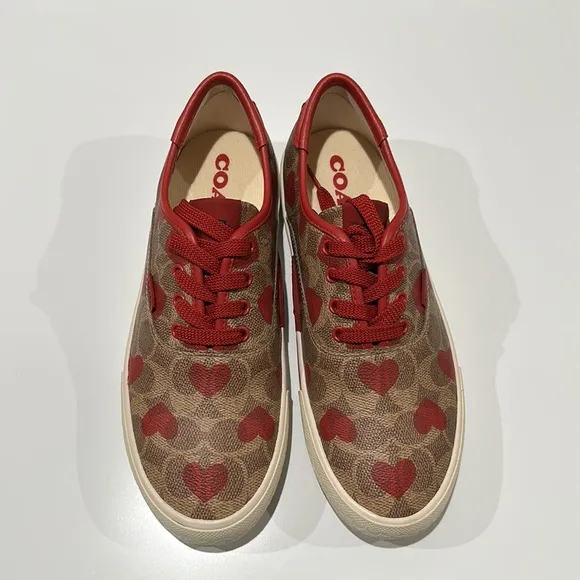 🌸NEW COACH Logo Heart ❤️ Print Leather Lace up Sneakers Sz 8 Without box Womens