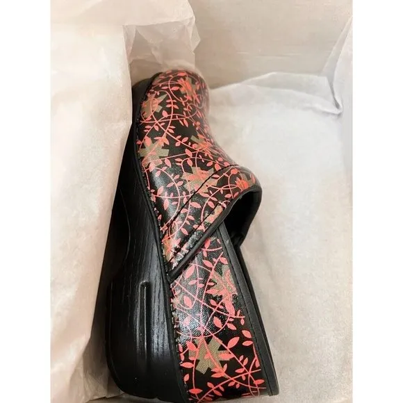 New Dansko Shoes Pink Black Vegan Pro Vine Coated Canvas Size 37 New