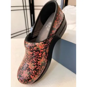 New Dansko Shoes Pink Black Vegan Pro Vine Coated Canvas Size 37 New