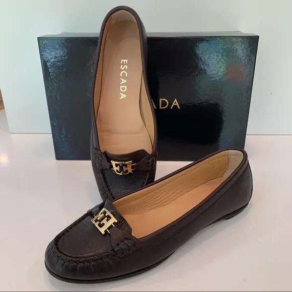 New Escada Brown Loafers Sz 36 Flats Logo Leather