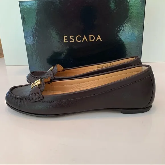 New Escada Brown Loafers Sz 36 Flats Logo Leather