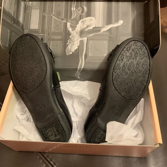 NEW Girls BLOCH AYVA Black Bow Ballet Flats Shoes Leather US 10 EU 28