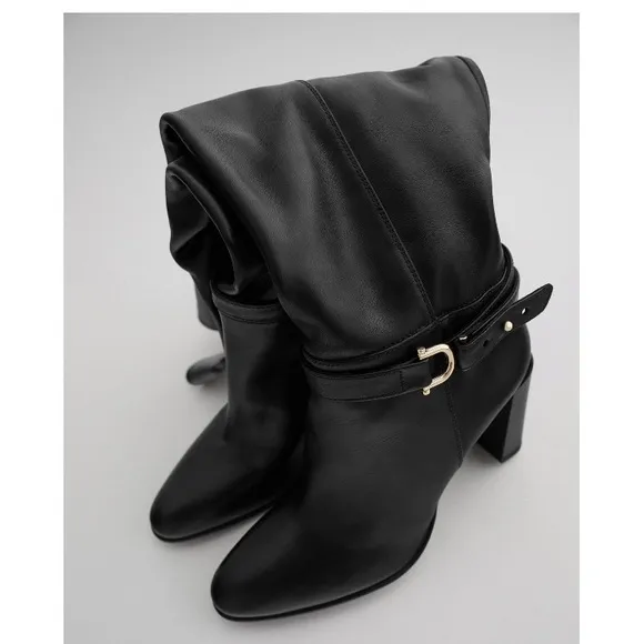 NEW!! HP 🥳🥳🥳 Zara Tall Heeled Knee Boots