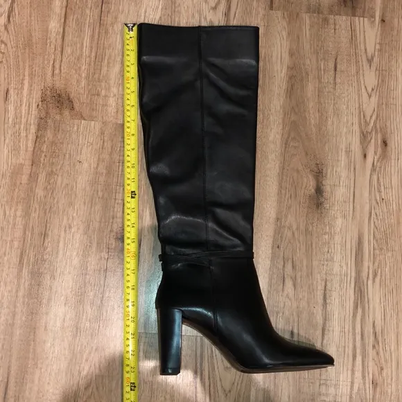 NEW!! HP 🥳🥳🥳 Zara Tall Heeled Knee Boots