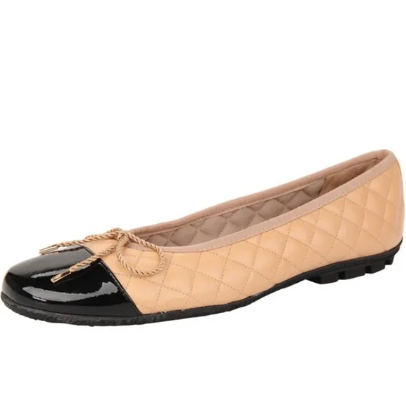 New In Box Paul Mayer Ballet Flats