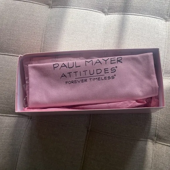 New In Box Paul Mayer Ballet Flats