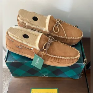 NEW LL BEAN Wicked Good Moccasins Mens Size 13 Brown Suede Shearling Slippers