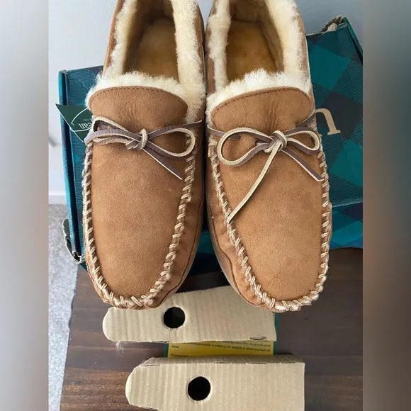 NEW LL BEAN Wicked Good Moccasins Mens Size 13 Brown Suede Shearling Slippers