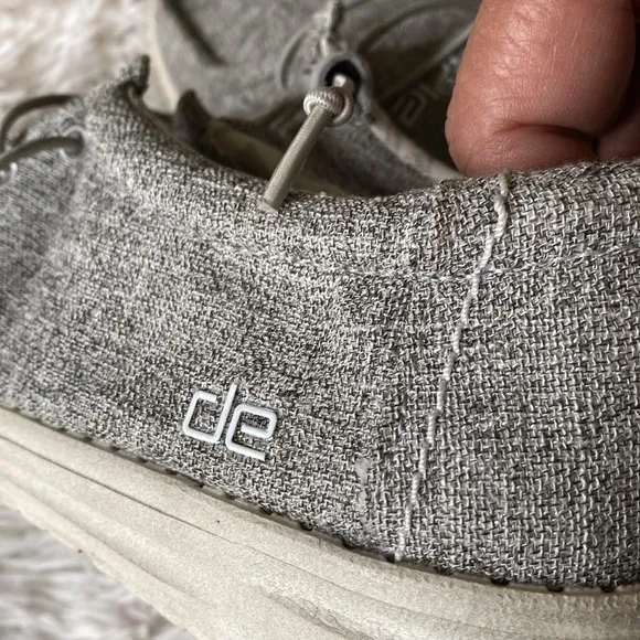 New men’s Wally canvas casual boat shoes by Hey Dude, size 13