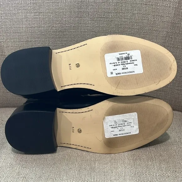 NEW! Michael Kors Hamilton Flat Bootie Black/ Brown Size 9.5