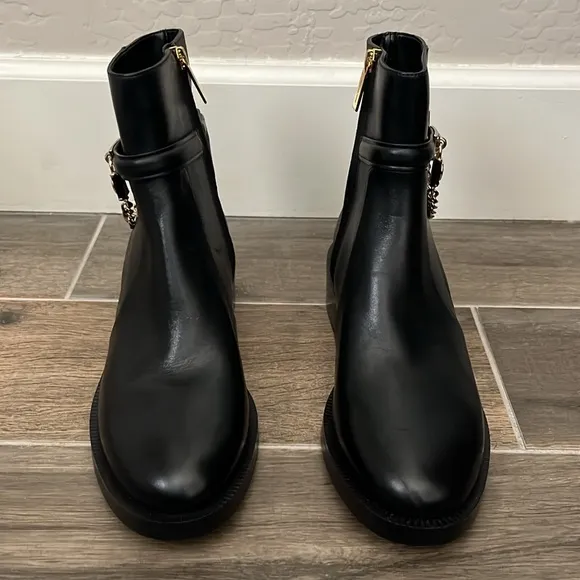 NEW! Michael Kors Hamilton Flat Bootie Black/Brown Size 8