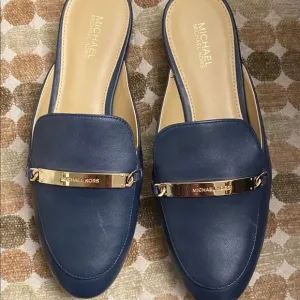 NEW Michael Kors Women’s Cullen Slide in Navy