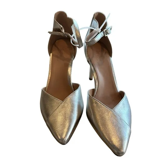 NEW Naturalizer Ayla Leather Ankle Strap Heels Pumps, Metallic Silver - Size 8.5