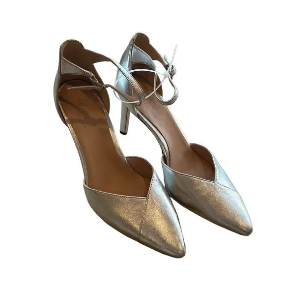 NEW Naturalizer Ayla Leather Ankle Strap Heels Pumps, Metallic Silver - Size 8.5
